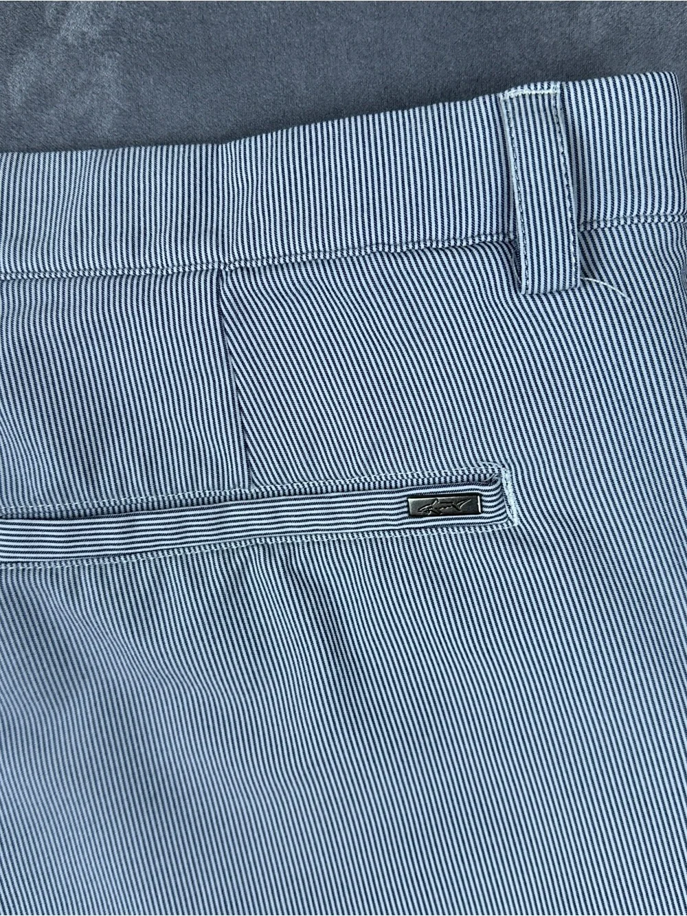 Greg Norman ML75 Microlux Striped Golf Shorts Blue White Size 36 TL109548